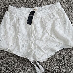 NWT Hollister White Eyelet Tassel Drawstring Shorts